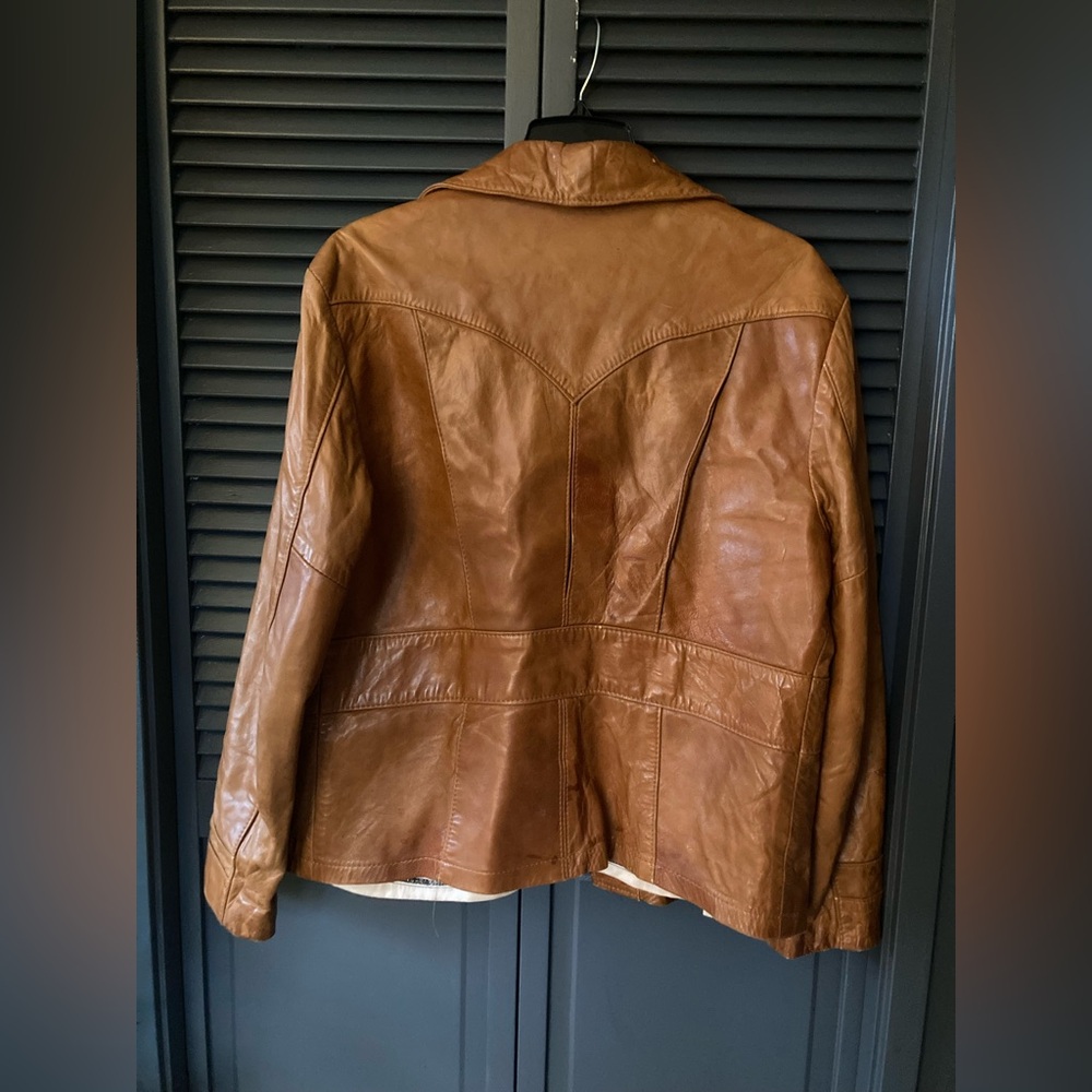 Vintage leather jacket - Picture 10 of 16